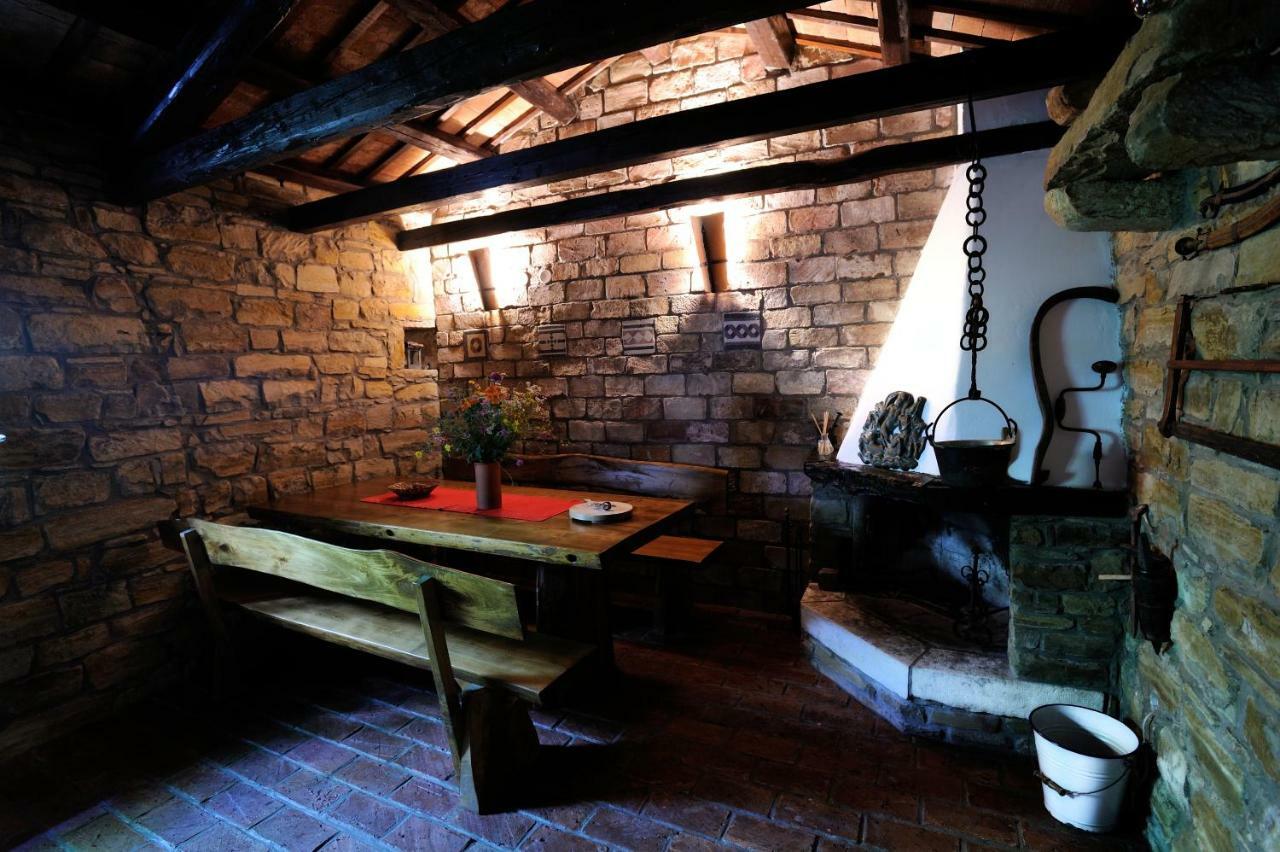Traditional Istrian Stone House Šmarje Exterior foto